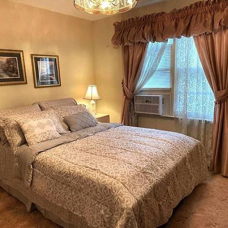 Entire Home In Buffalo - 6 Guests 3 Bedroom 1 Bath - Convenient Location - 25Min To Niagara Falls Exteriér fotografie