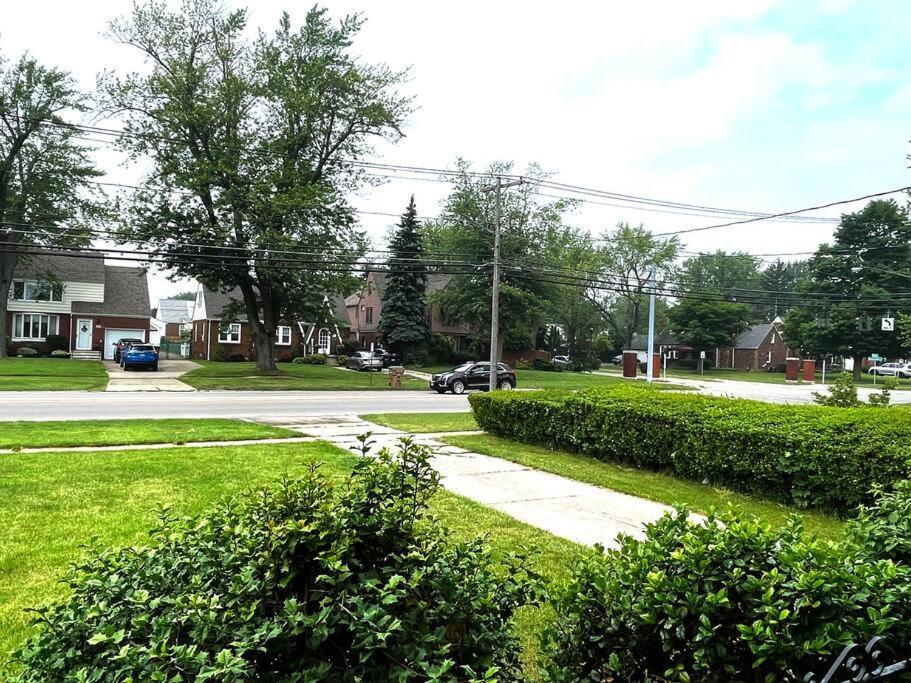 Entire Home In Buffalo - 6 Guests 3 Bedroom 1 Bath - Convenient Location - 25Min To Niagara Falls Exteriér fotografie